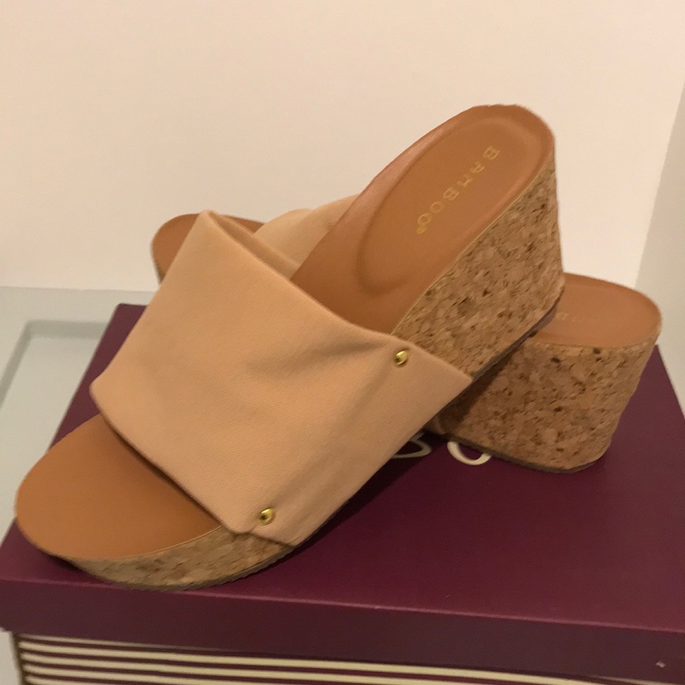 NWT!!Bamboo wedges!